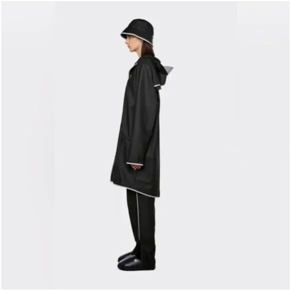 Rains Long Reflective Raincoat Jacket in Black Reflective with Hood Unisex Large - Picture 4 of 9